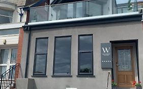 Willshaw Suites For Families Over 25 Only